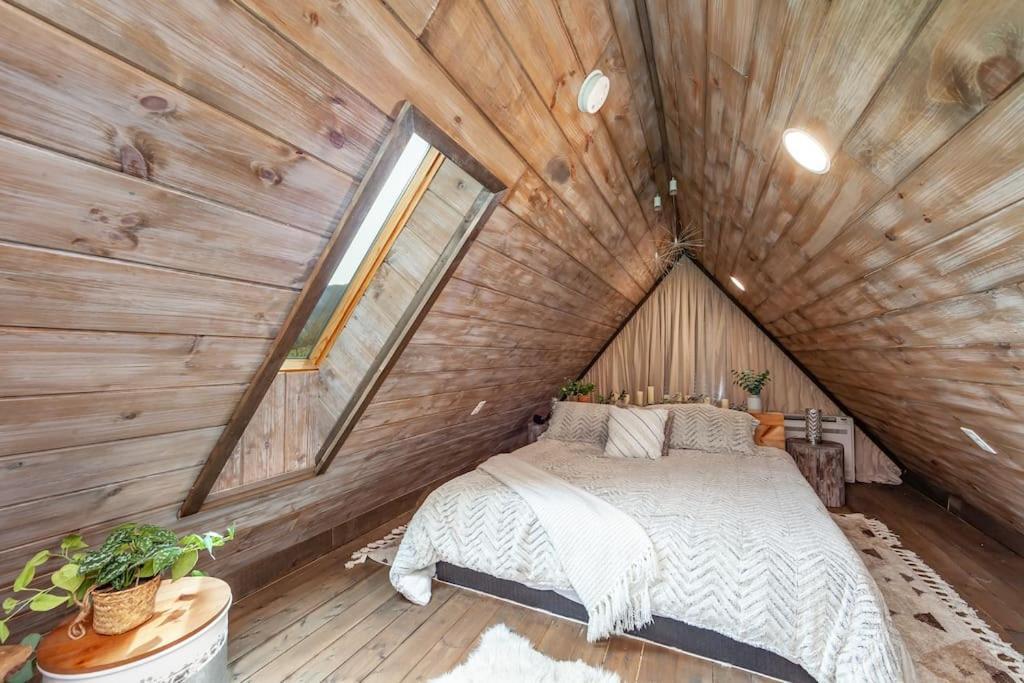 Romantic A-Frame Private Hottub Firepit Neargsmnp Sevierville Bagian luar foto